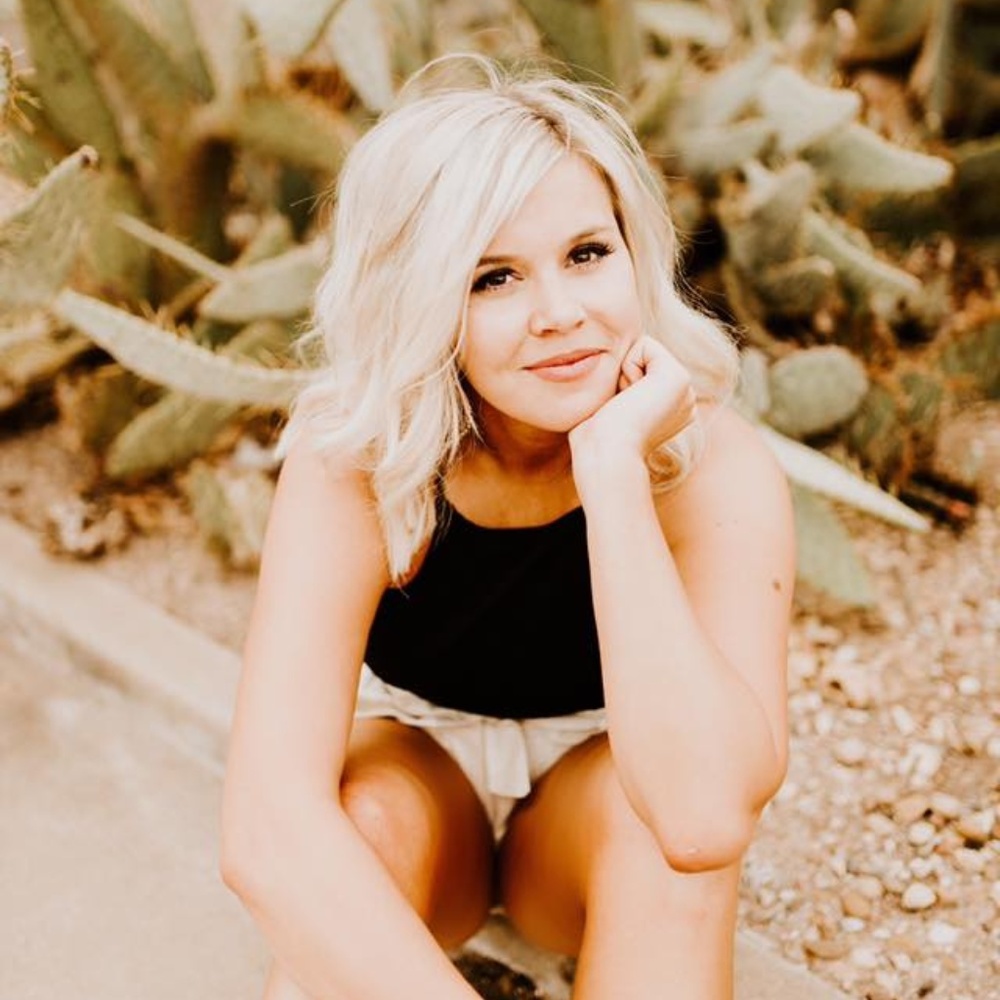 Meet your Posher, Paige